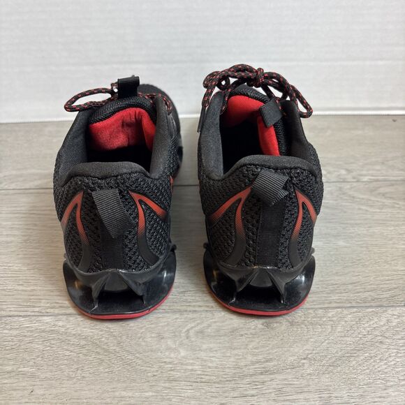 Mosha Belle Woman’s Athletic Tennis Shoe Size 9.5 Black Red Accents Non Slip - Picture 3 of 8